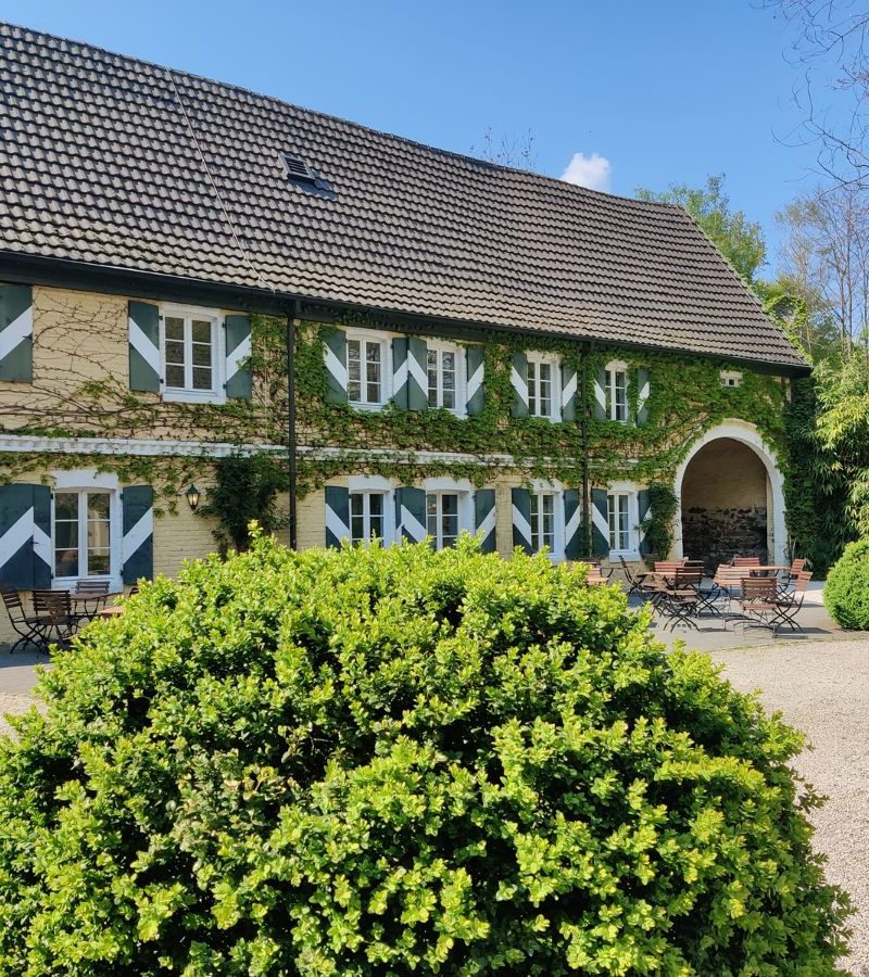 Die Wasserburg Haus Graven